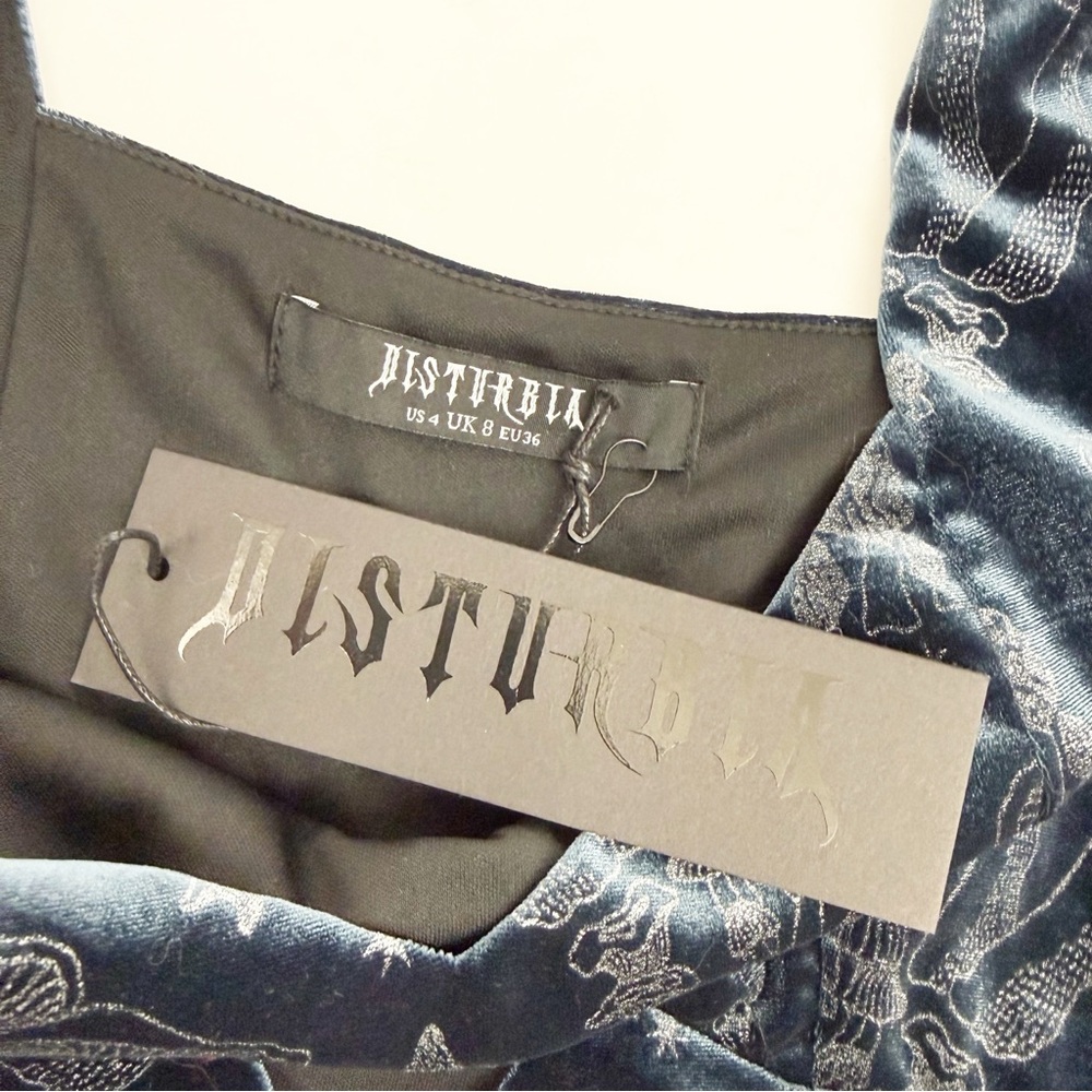 Disturbia Faefire Foil Print Velour Cut Out Mini
Dress Dusky Blue Mushroom Print - Picture 12 of 14